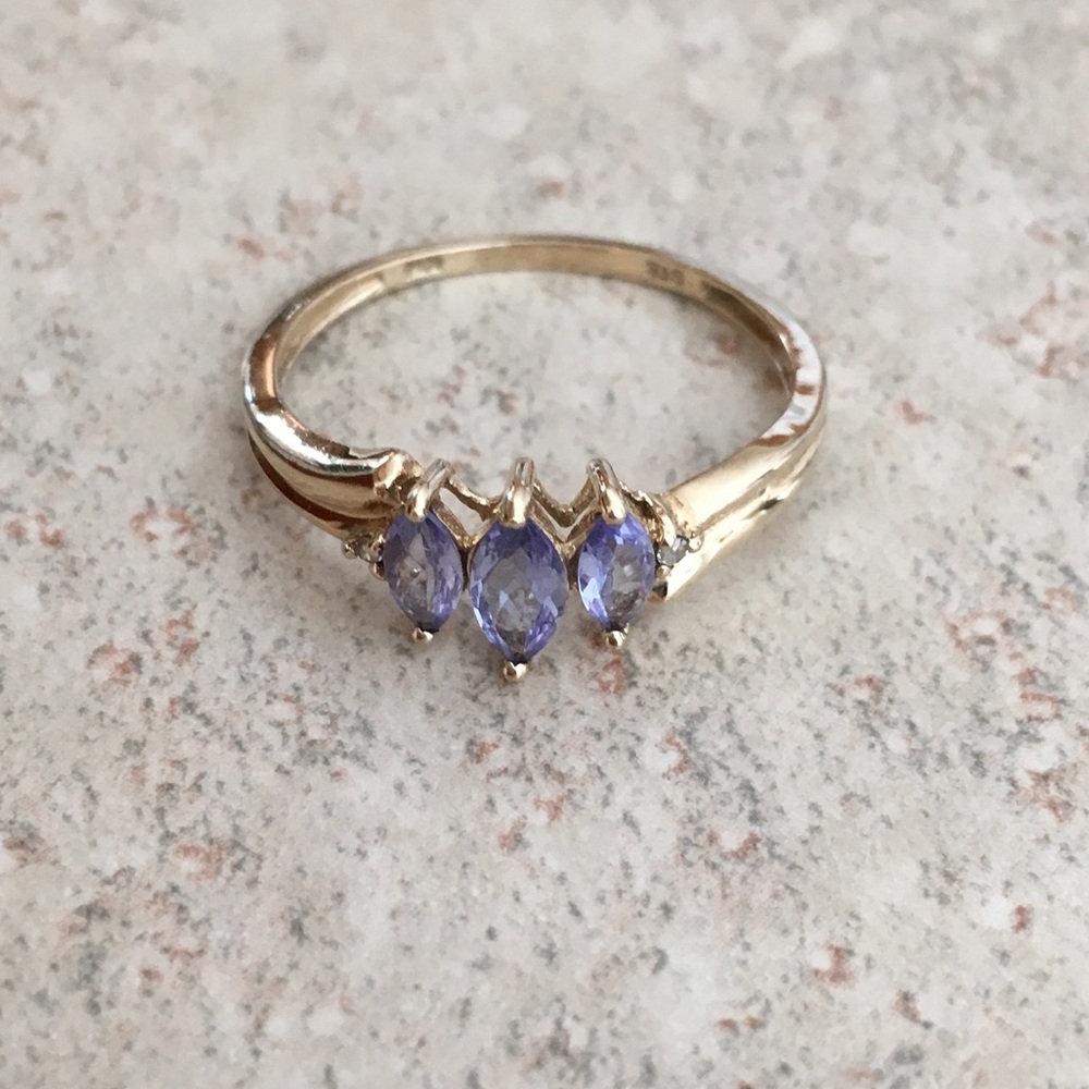 10K Gold Genuine Diamond & Tanzanite Ring, Size 7